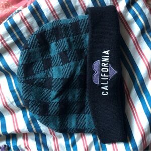 California Kids' Black and Green Beanie